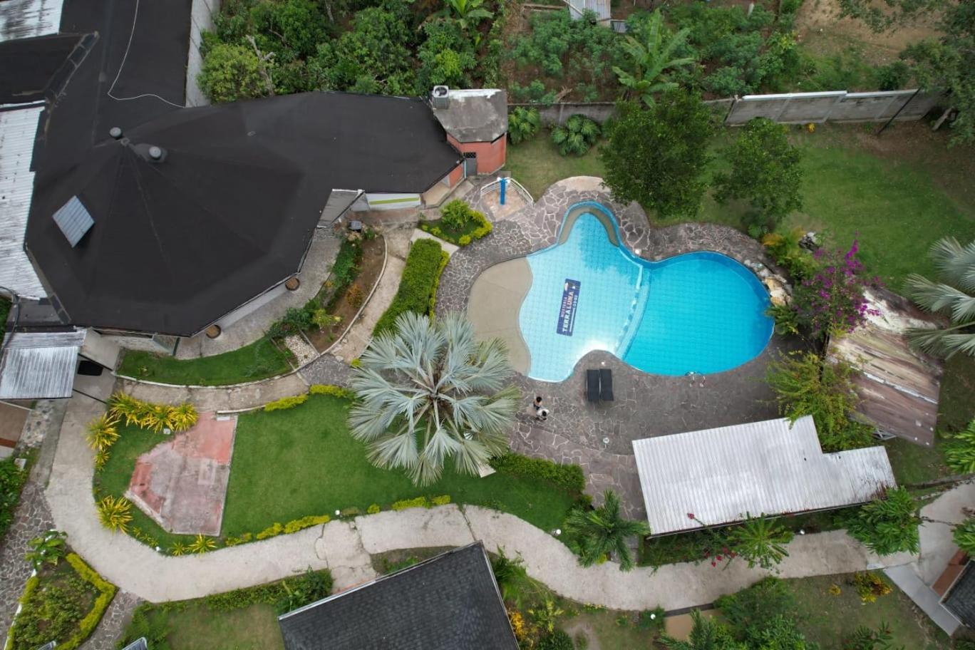 Terra Luna Lodge Тена Экстерьер фото