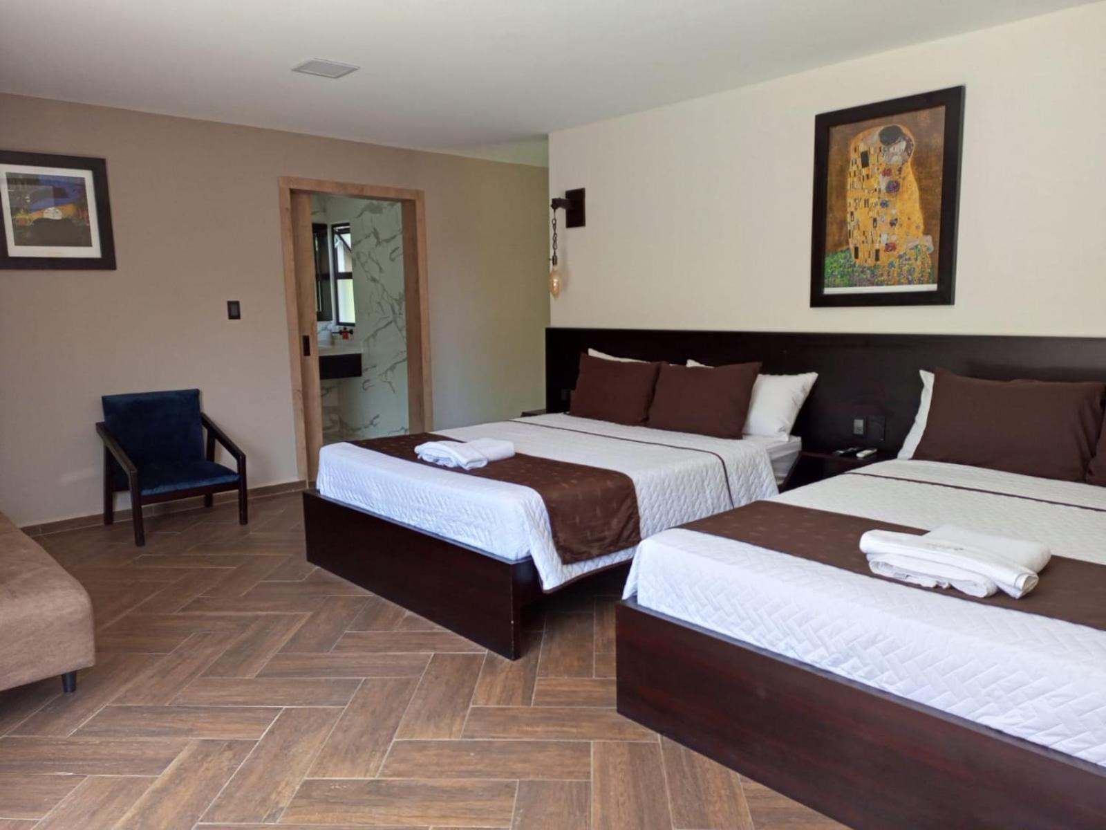 Terra Luna Lodge Тена Экстерьер фото